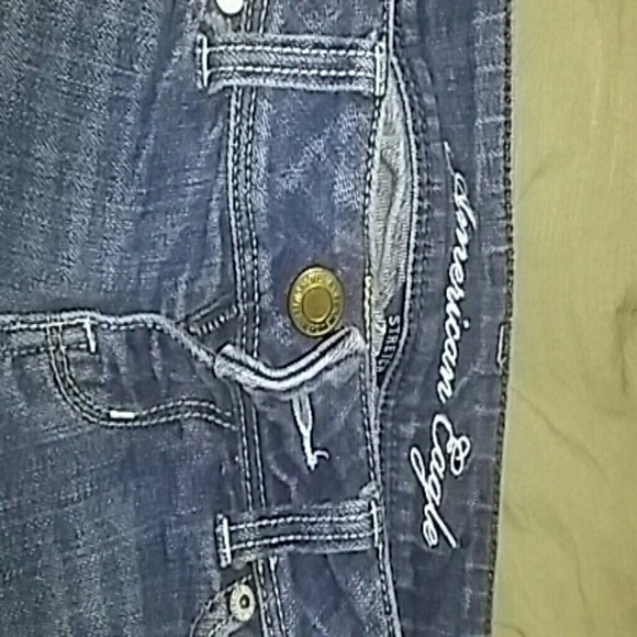 Jeans - Picture 2 of 3